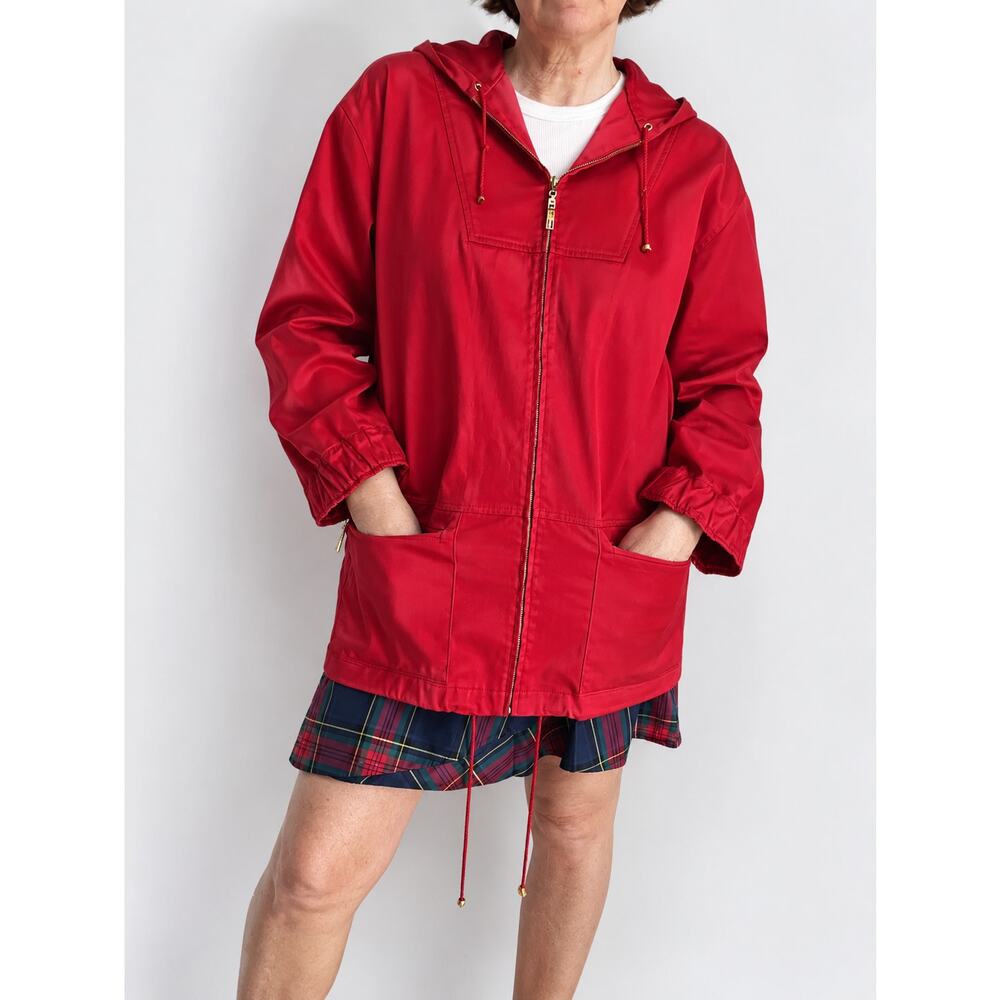 St John Sport Womens Red Hooded Jacket Sz M Nautical Coastal Sailing Windbreaker